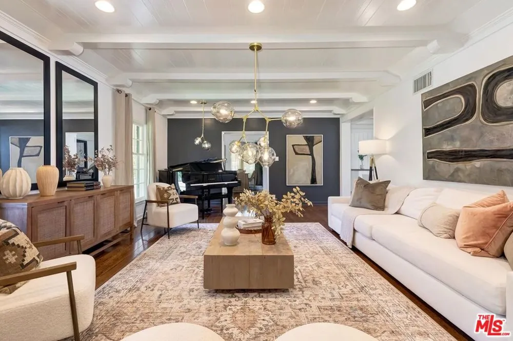 527 19TH STREET Santa Monica, CA 90402