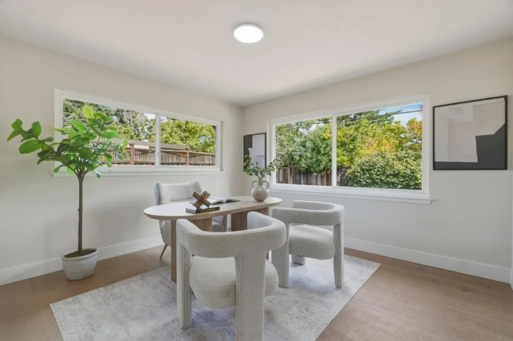 12390 Woodside Drive Saratoga, CA 95070