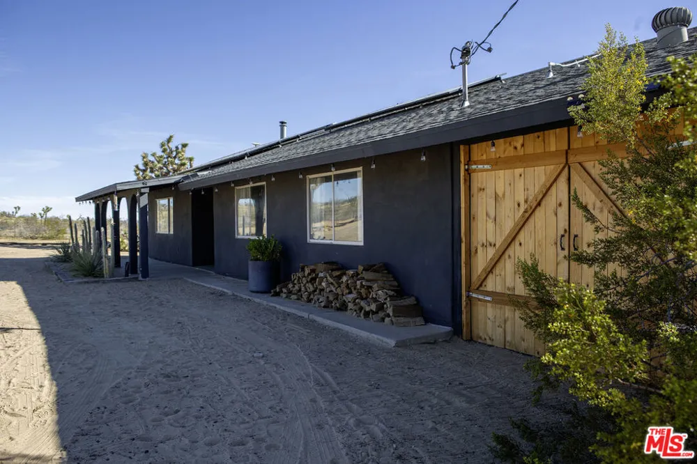 365 Rainbow Drive Yucca Valley, CA 92284