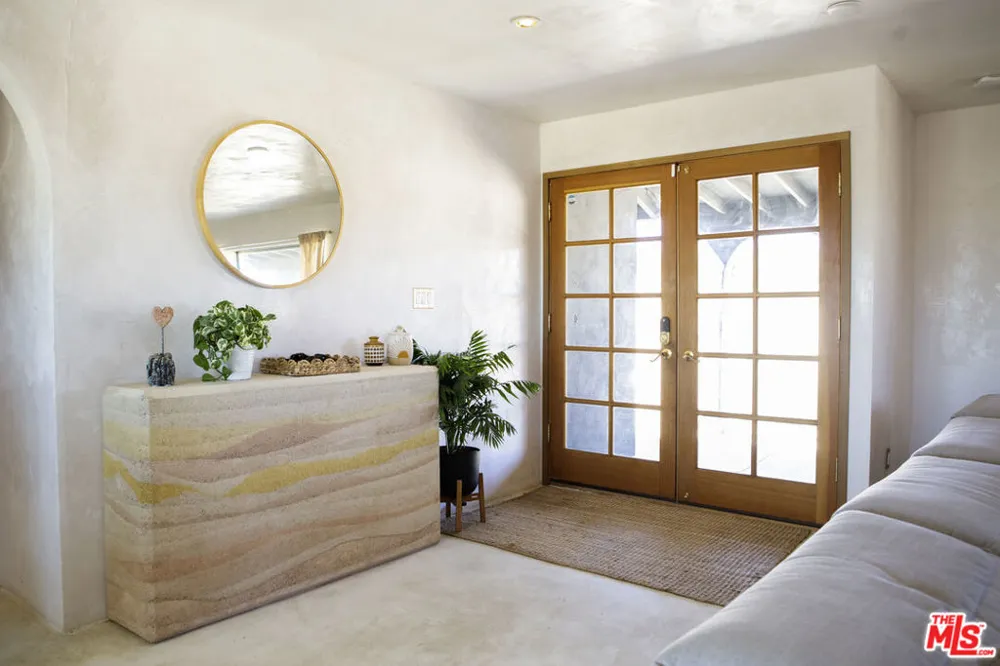 365 Rainbow Drive Yucca Valley, CA 92284