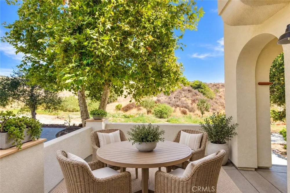 71 Adelfa Rancho Mission Viejo, CA 92694