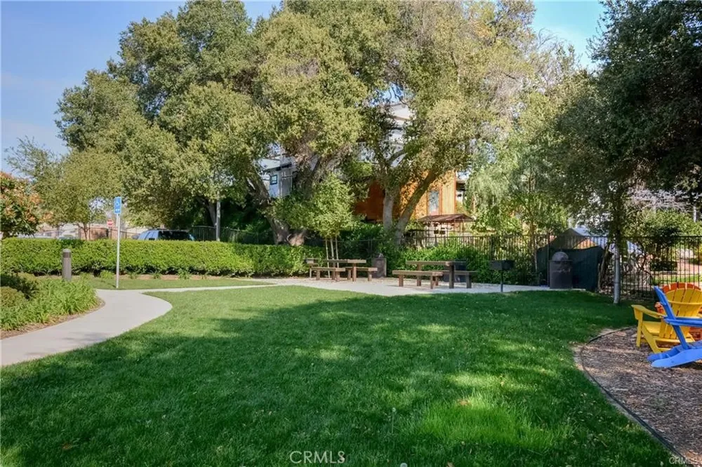 3212 Willow Creek West Covina, CA 91791