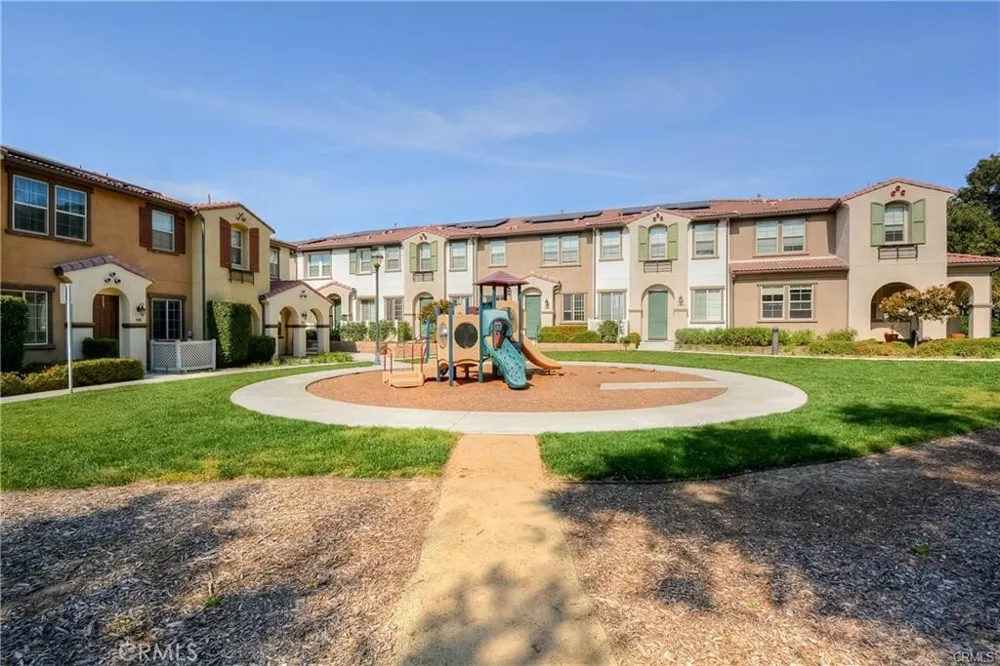 3212 Willow Creek West Covina, CA 91791