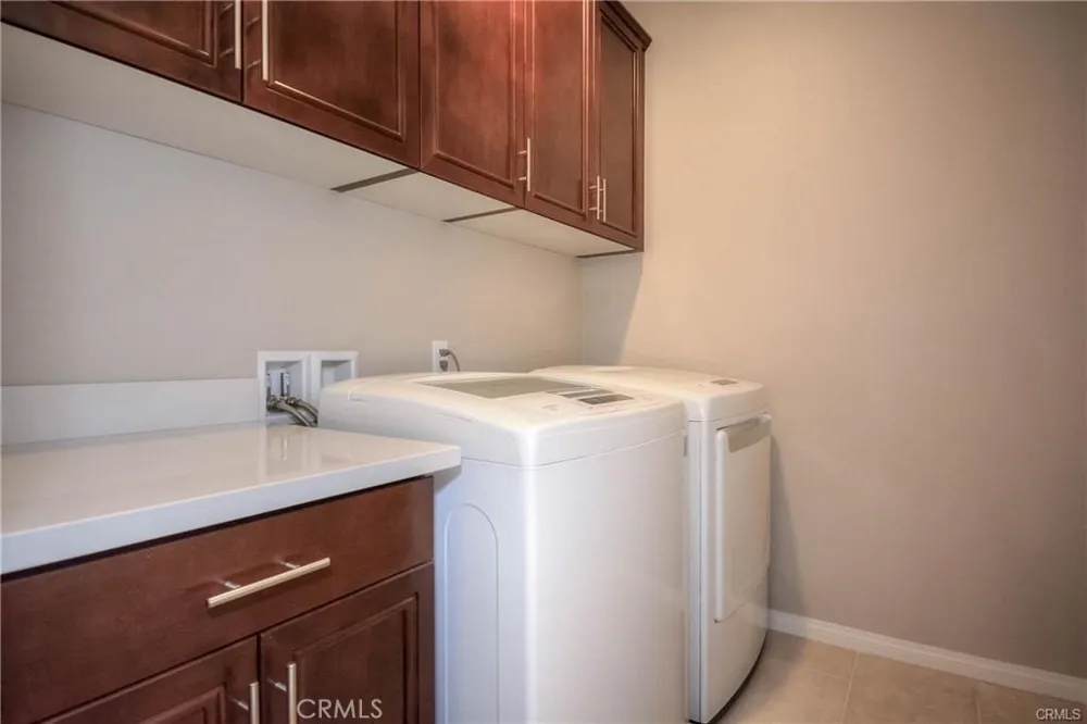 3212 Willow Creek West Covina, CA 91791