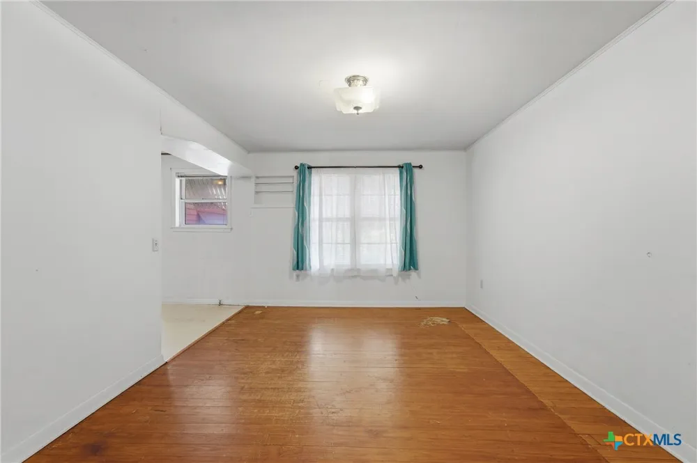 520 Seydler Street Gonzales, TX 78629