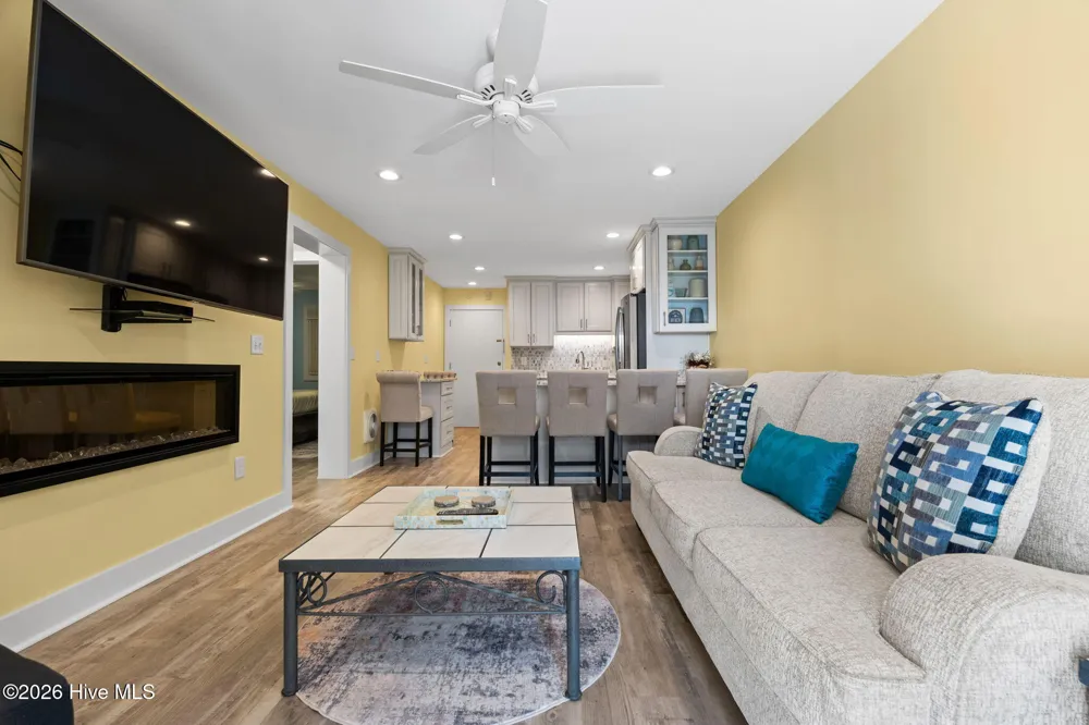 4201 Ocean Boulevard #2i North Myrtle Beach, SC 29582