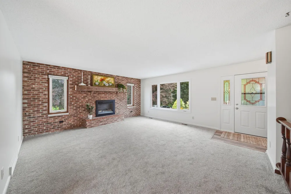 1829 Sandstone Road Jackson, MI 49201
