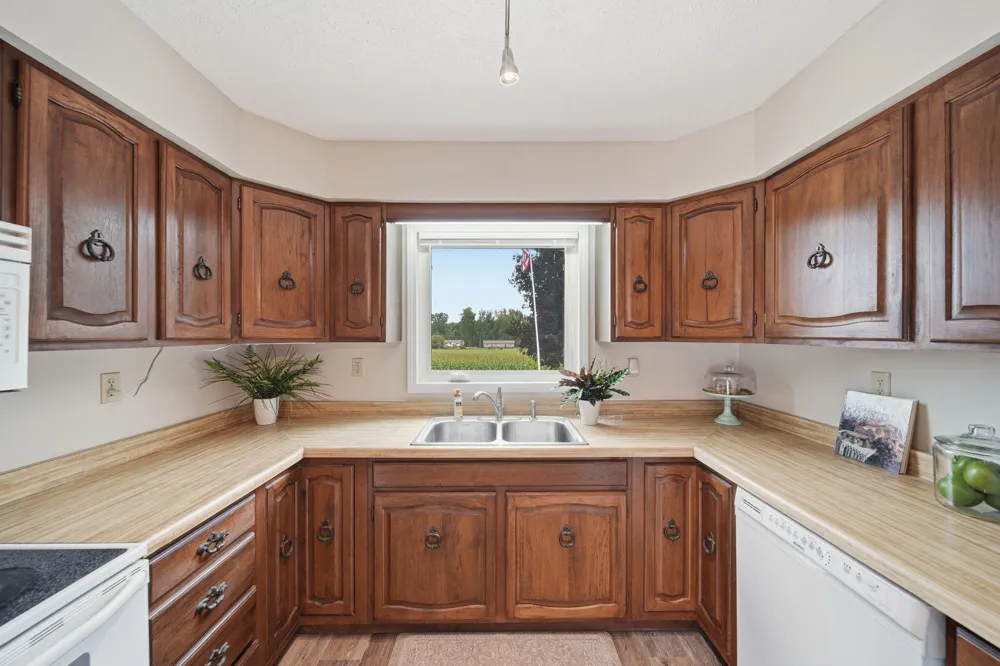 1829 Sandstone Road Jackson, MI 49201