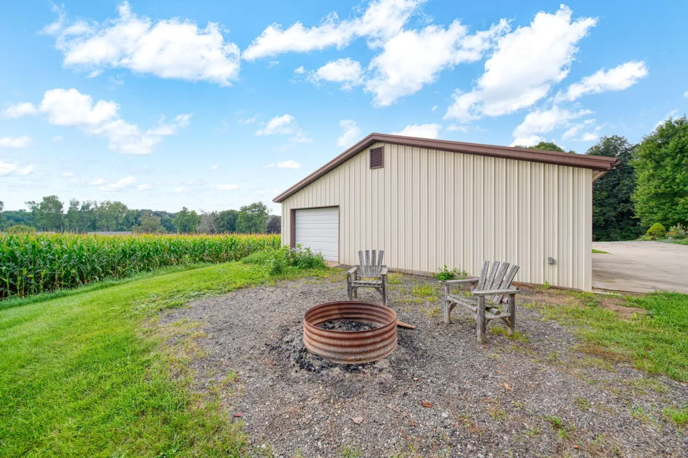 1829 Sandstone Road Jackson, MI 49201