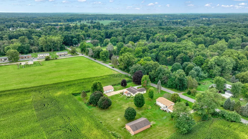 1829 Sandstone Road Jackson, MI 49201