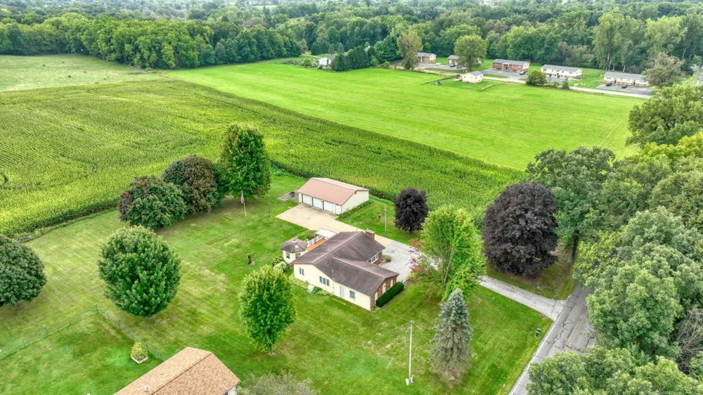 1829 Sandstone Road Jackson, MI 49201