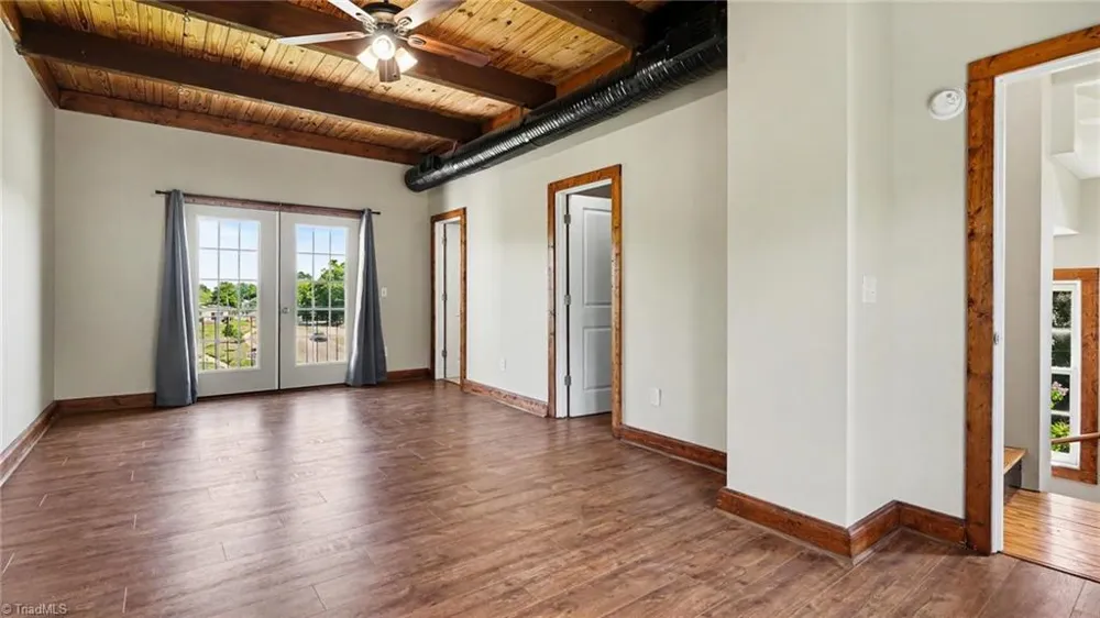 445 McAdoo Avenue Greensboro, NC 27406