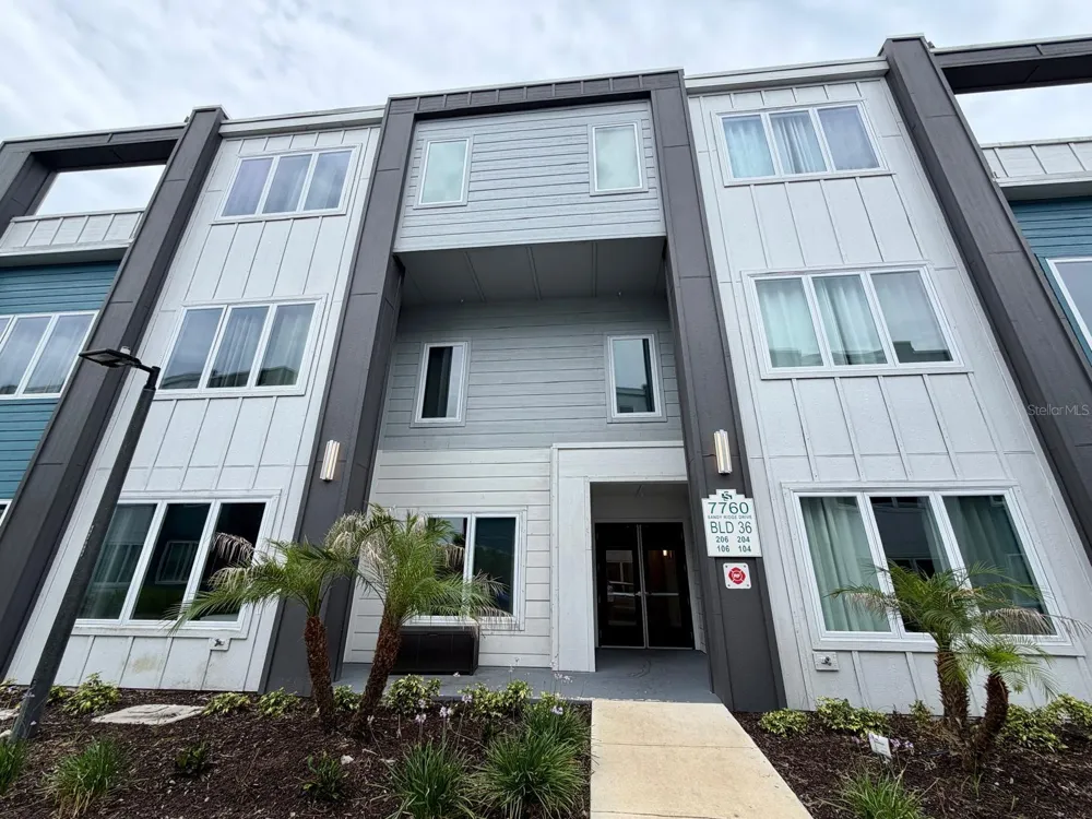 7760 SANDY RIDGE DRIVE #206 Kissimmee, FL 34747