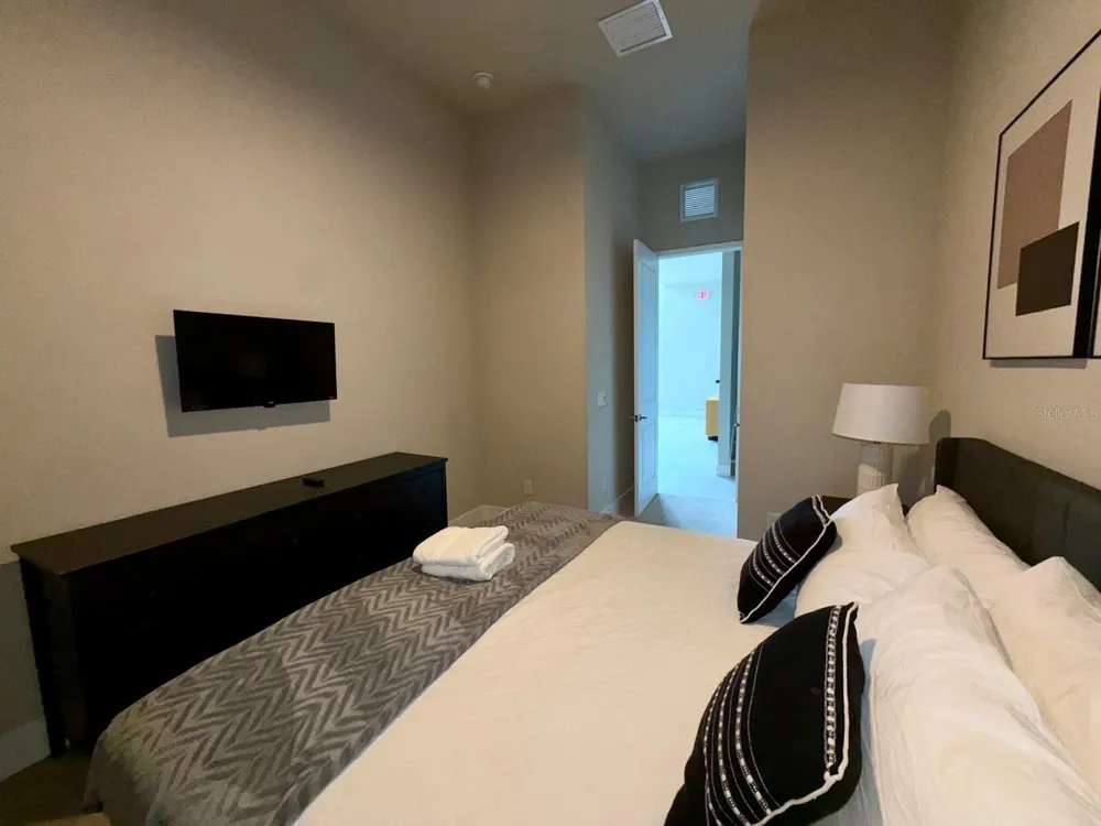 7760 SANDY RIDGE DRIVE #206 Kissimmee, FL 34747