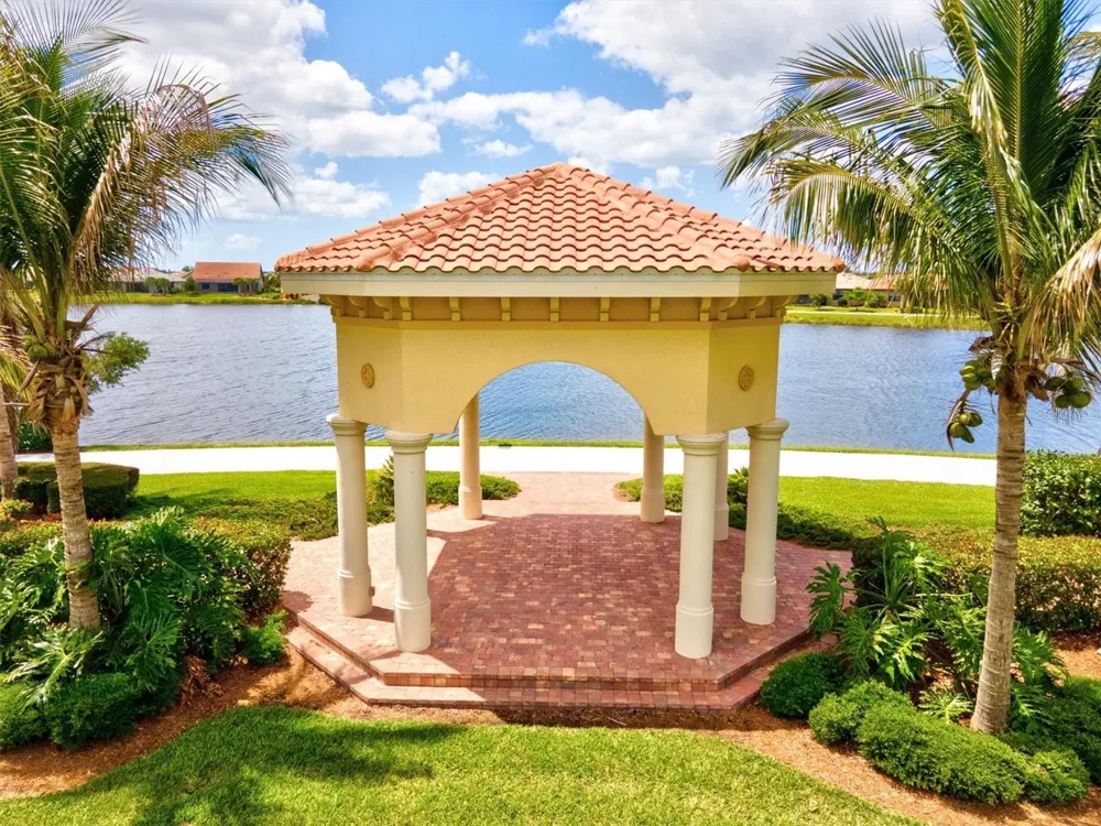 13061 RINELLA STREET Venice, FL 34293