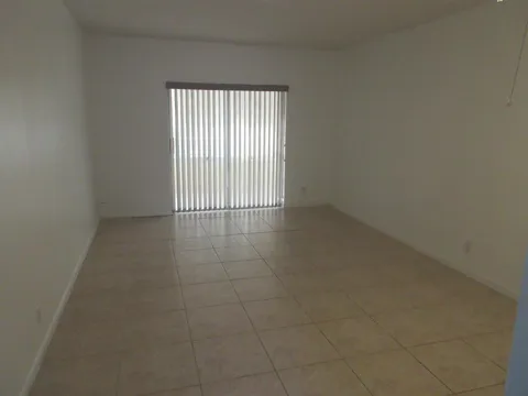 1115 LAKE TERRACE #107