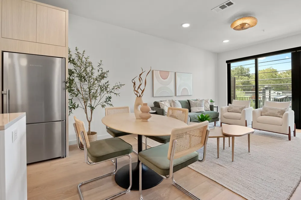 2209 S 1st Street #216 Austin, TX 78704