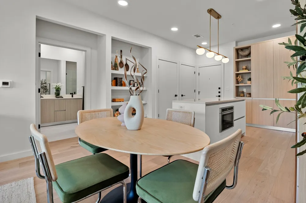 2209 S 1st Street #216 Austin, TX 78704