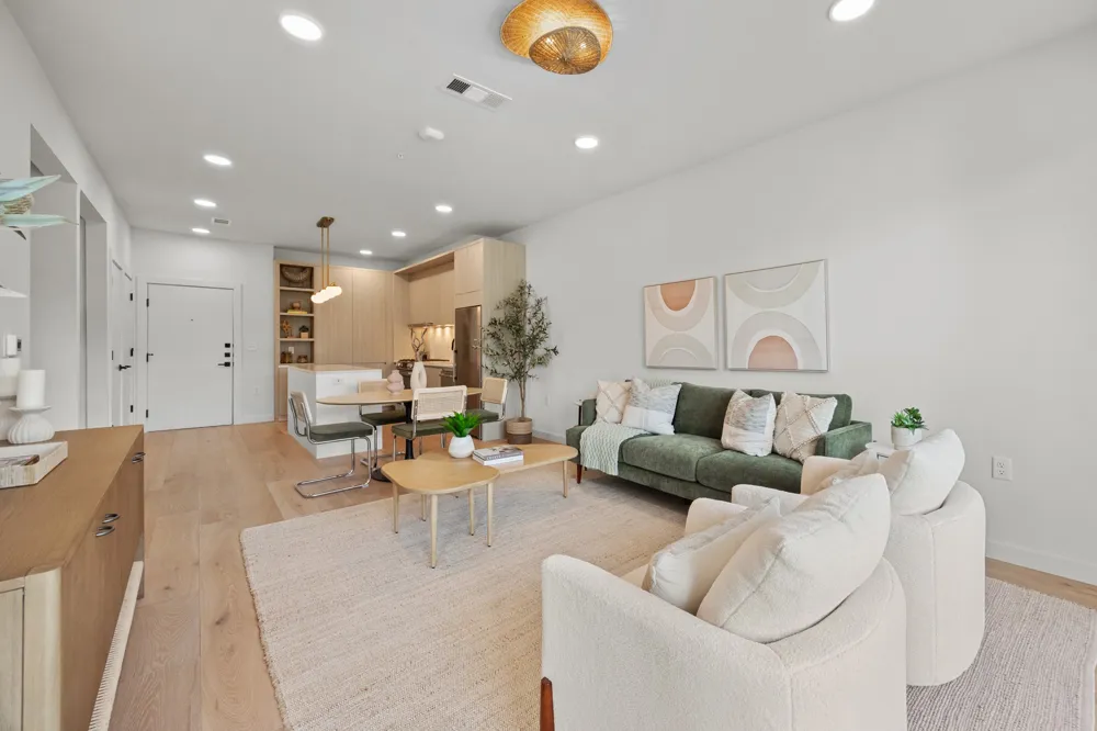 2209 S 1st Street #216 Austin, TX 78704