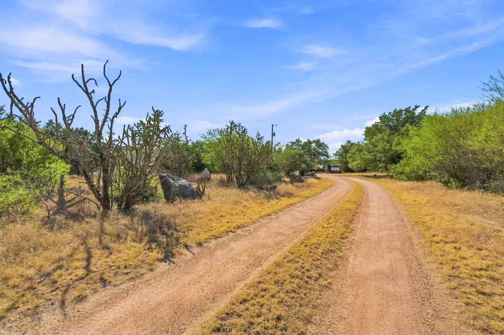 250 Gant Road Dripping Springs, TX 78620
