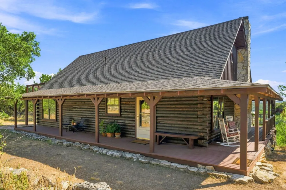 250 Gant Road Dripping Springs, TX 78620