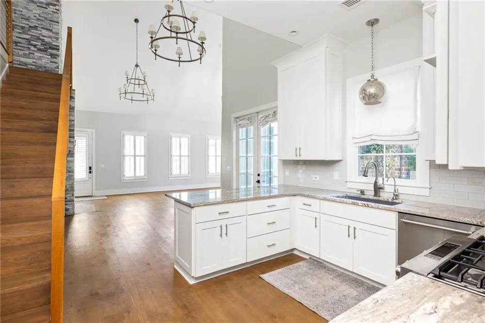 11231 Serenbe Lane Chattahoochee Hills, GA 30268