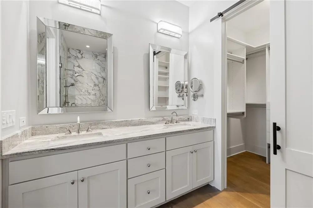 11231 Serenbe Lane Chattahoochee Hills, GA 30268