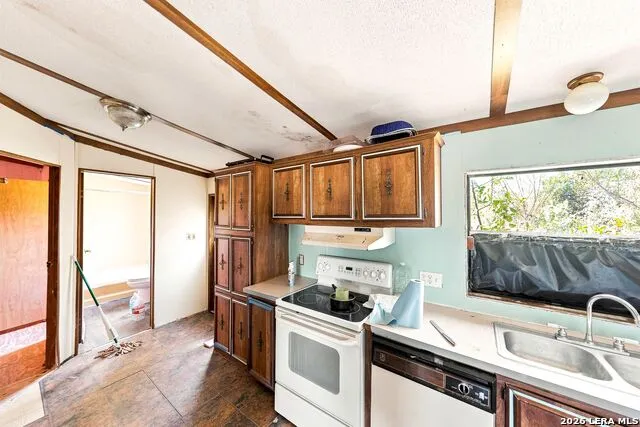 990 Hillcrest Trl Spring Branch, TX 78070