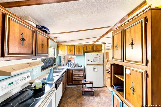 990 Hillcrest Trl Spring Branch, TX 78070
