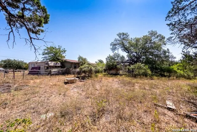 990 Hillcrest Trl Spring Branch, TX 78070