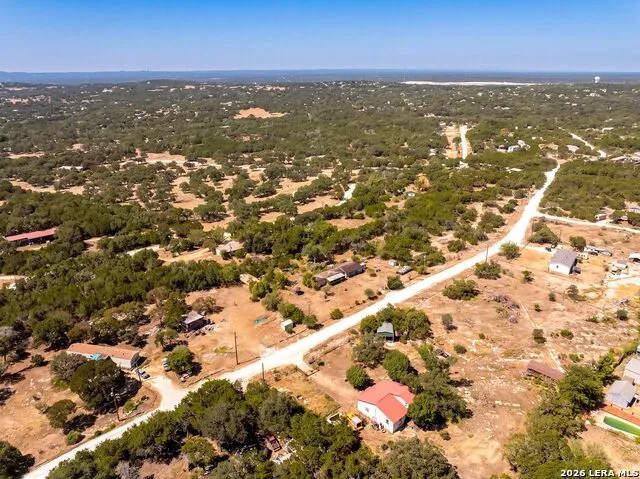 990 Hillcrest Trl Spring Branch, TX 78070