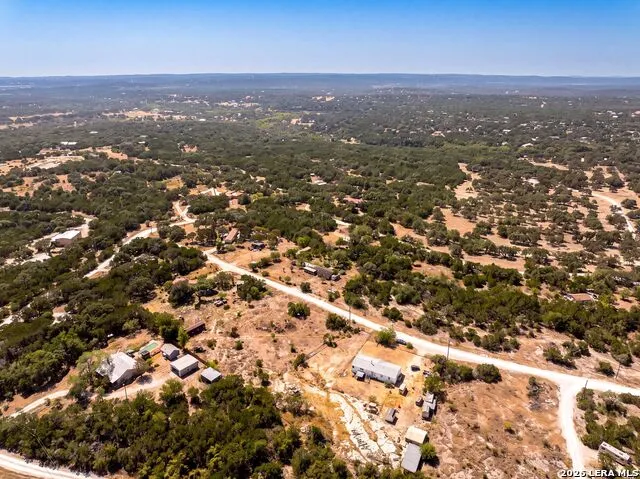 990 Hillcrest Trl Spring Branch, TX 78070