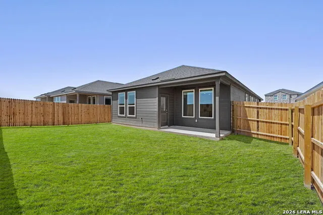 6915 Flores Rd Spring Branch, TX 78070