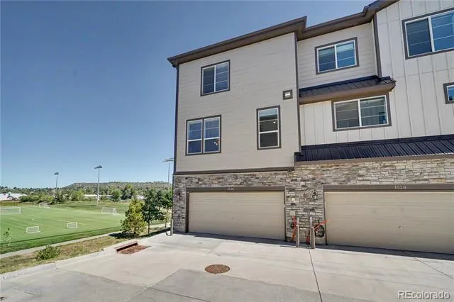 1530 Castle Creek Circle Castle Rock, CO 80104
