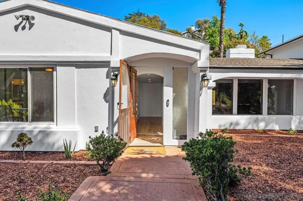 4525 Avocado Blvd La Mesa, CA 91941