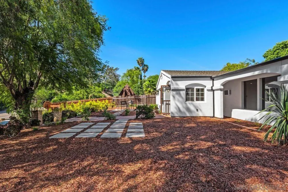 4525 Avocado Blvd La Mesa, CA 91941