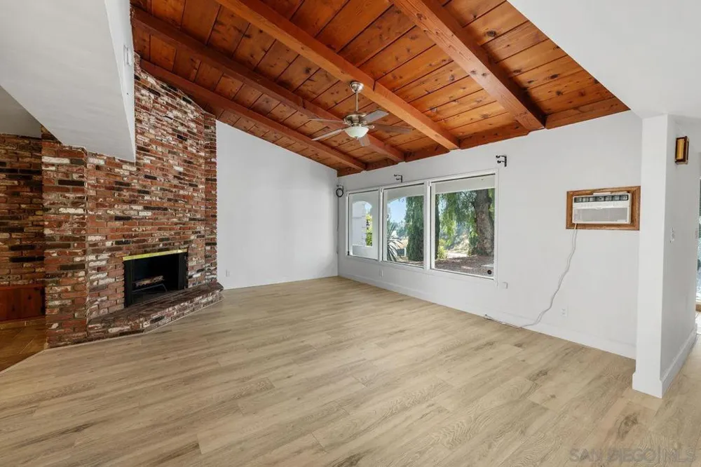 4525 Avocado Blvd La Mesa, CA 91941