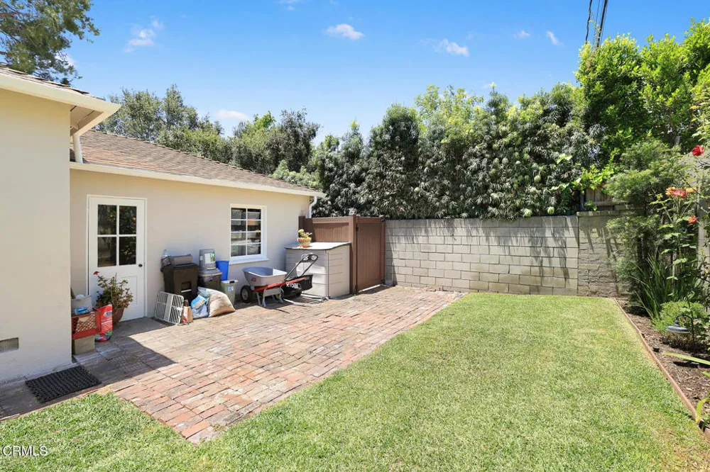 1856 Michigan Avenue Pasadena, CA 91104