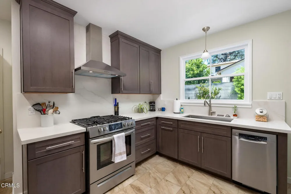 1856 Michigan Avenue Pasadena, CA 91104
