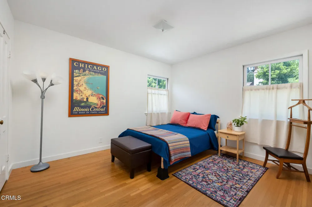 1856 Michigan Avenue Pasadena, CA 91104
