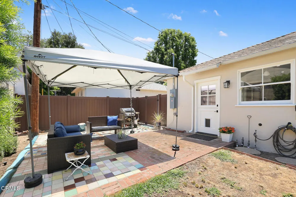 1856 Michigan Avenue Pasadena, CA 91104