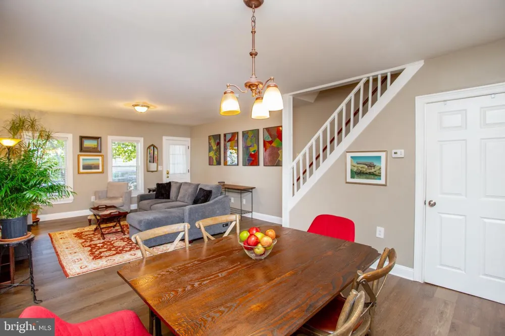 266 UNION Lambertville, NJ 08530