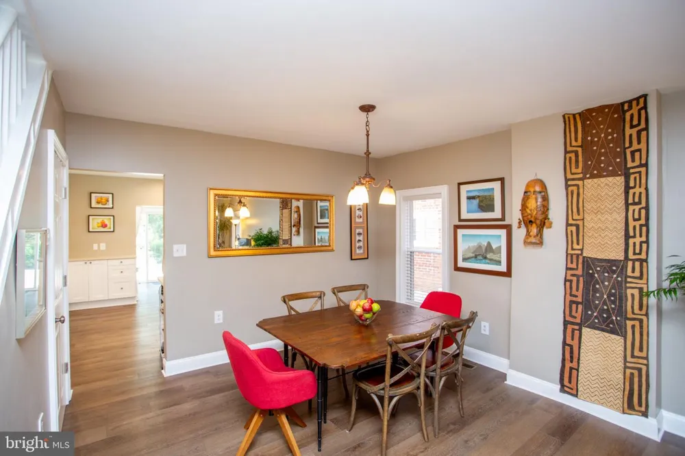 266 UNION Lambertville, NJ 08530