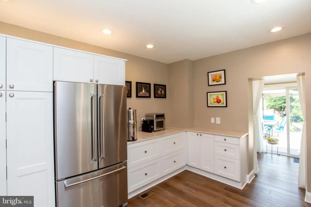 266 UNION Lambertville, NJ 08530