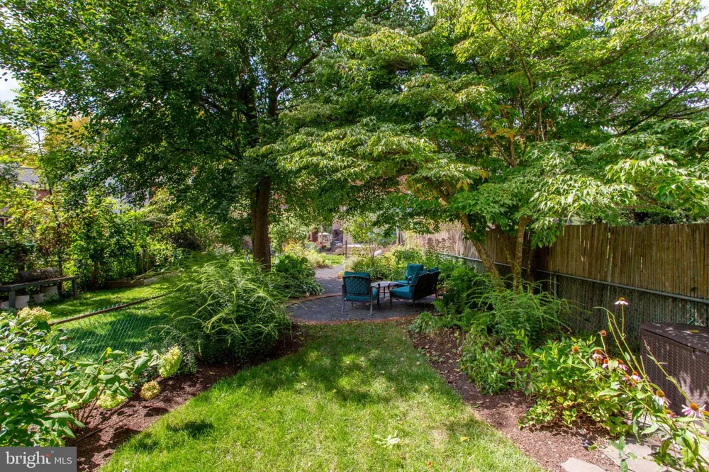 266 UNION Lambertville, NJ 08530