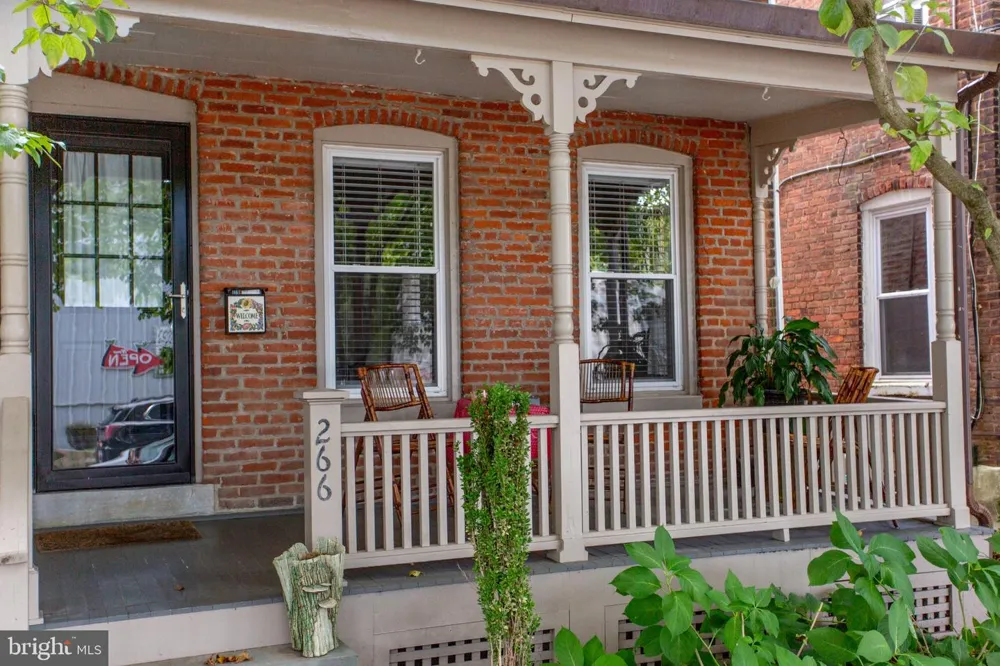 266 UNION Lambertville, NJ 08530