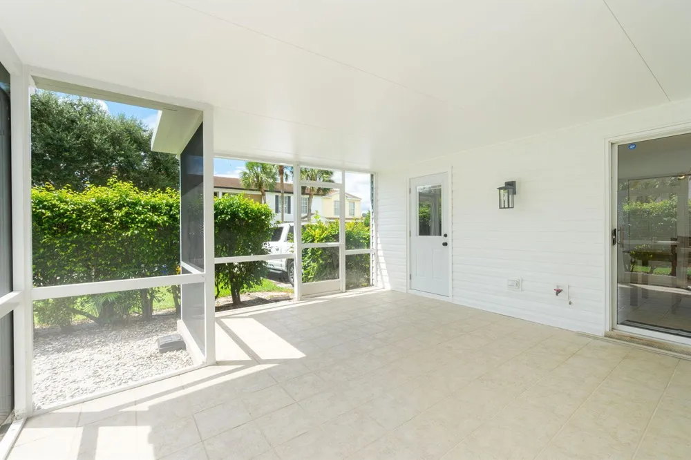 1626 BRIER PATCH TRAIL Wellington, FL 33414
