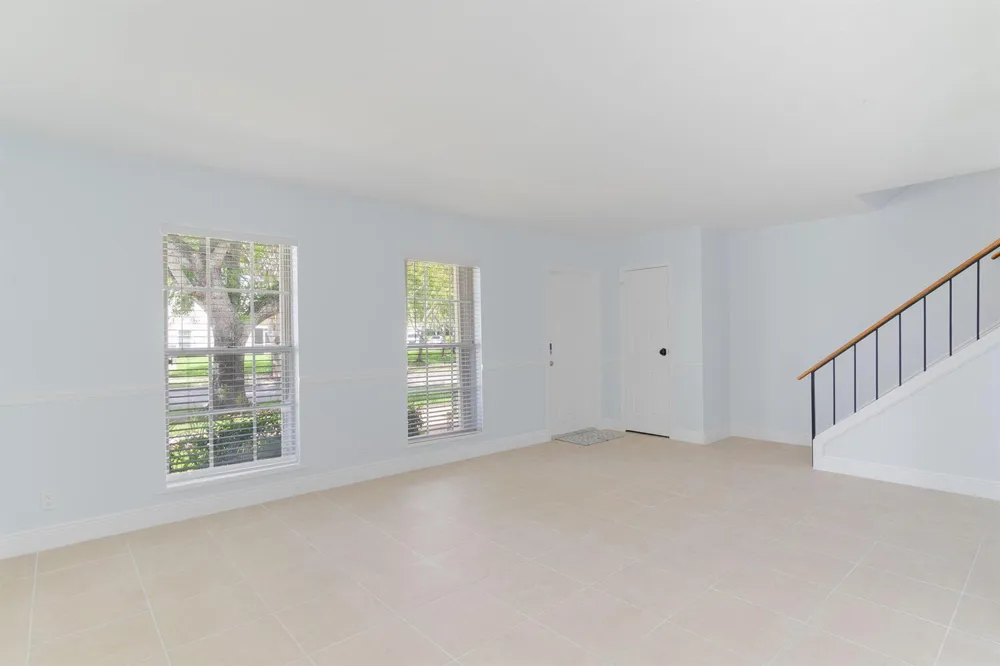 1626 BRIER PATCH TRAIL Wellington, FL 33414