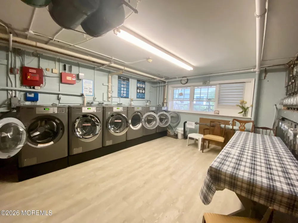 709 Ocean Avenue #18 Avon-by-the-sea, NJ 07717