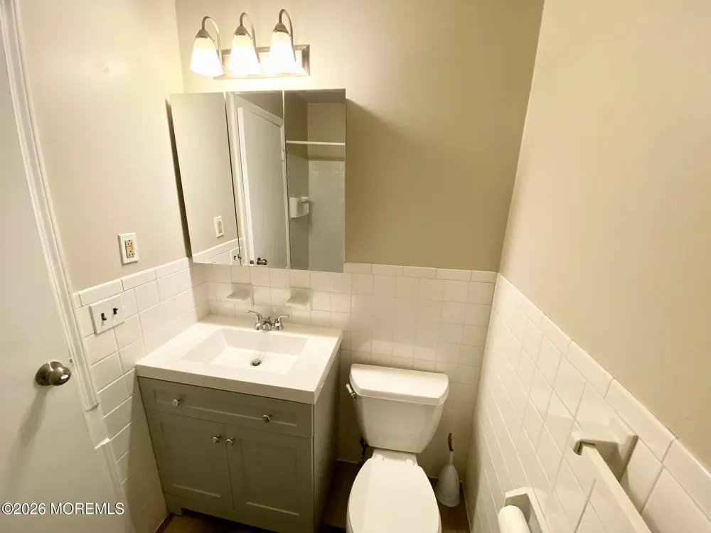 709 Ocean Avenue #18 Avon-by-the-sea, NJ 07717